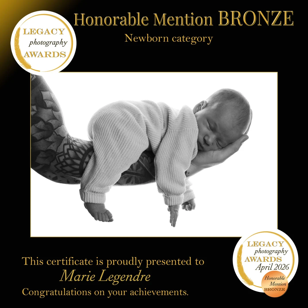 Distinction Honorable Mention Bronze — Catégorie Nouveau-né, Legacy Photography Awards